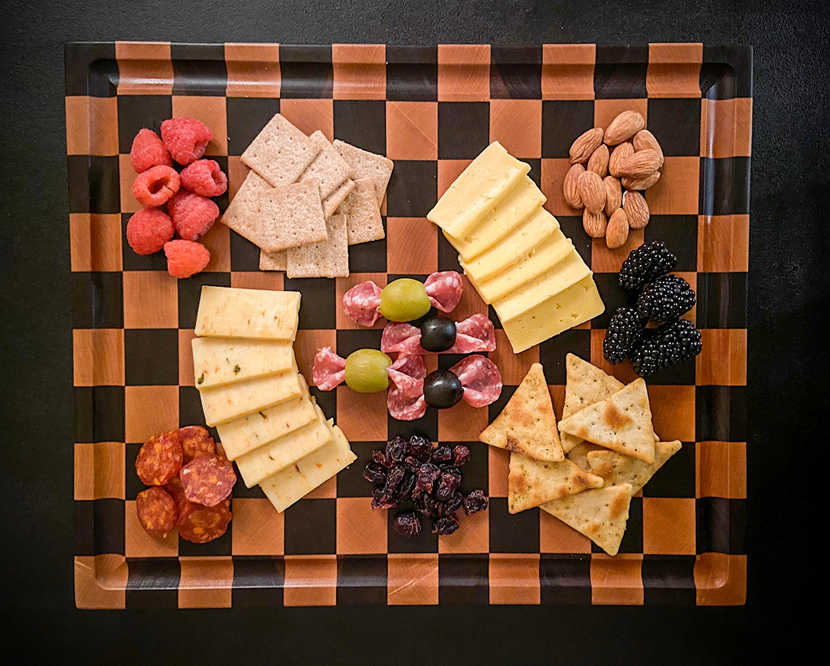 Check Me Out | Maple Walnut End Grain Board